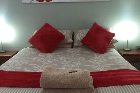 The Nosh & Nod - Avon Terrace - Accommodation BNB 5
