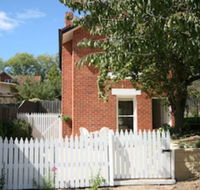 Annies Garden Cottage - Accommodation BNB