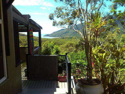 Cow Bay Hilltop Escape - Accommodation BNB 3