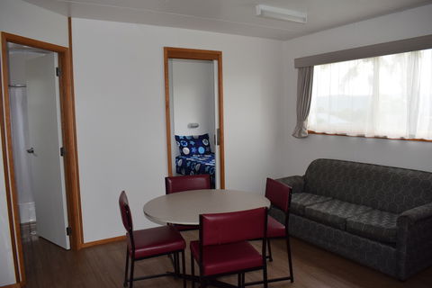 Bega Caravan Park - Accommodation BNB 6