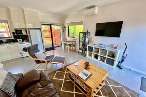 Jacaranda Wey B & B - Accommodation BNB 5