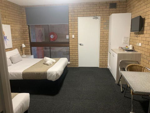Alpine Hotel Bright - Accommodation BNB 1