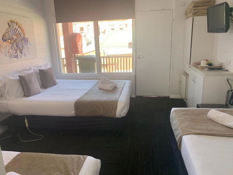 Alpine Hotel Bright - Accommodation BNB 4