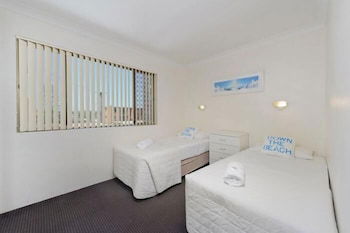 Beach House Holiday Apartments - Accommodation BNB 5