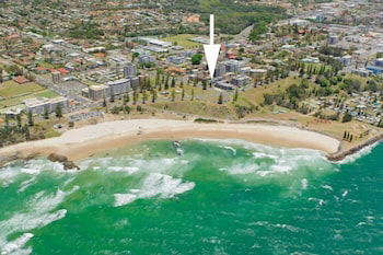 Beach House Holiday Apartments - Accommodation BNB 0