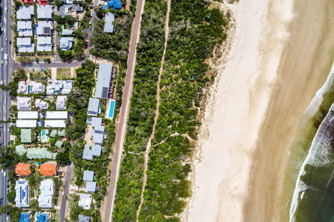 A PERFECT STAY - KoKo's Beach Houses 1 And 2 - Accommodation BNB 4