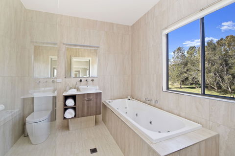 Ana Mandara Luxury Bed & Breakfast - Accommodation BNB 2