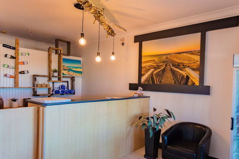 COAST Motel And Apartments - Accommodation BNB 2