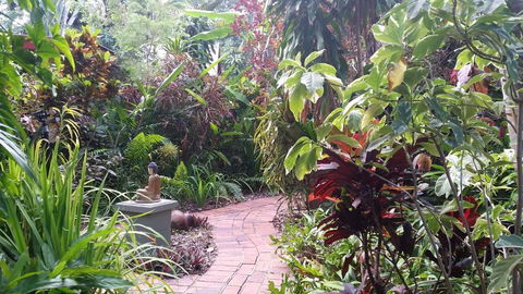 Shambhala Retreat Magnetic Island Cottages - Accommodation BNB 4