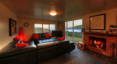 Arthur River Spa Cottage - Accommodation BNB 3