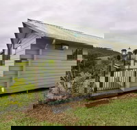 Mena Creek Flower House - Accommodation BNB