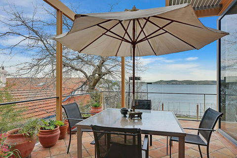 Kylakin On The Derwent River - Rejuvenate Stays - Accommodation BNB 3