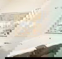 Lorne Beachfront Accommodation - Accommodation BNB