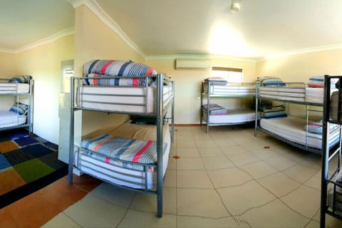 Jump Inn Alice Budget Accommodation - Accommodation BNB 7