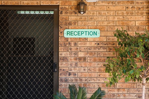 Clermont Country Motor Inn - Accommodation BNB 0