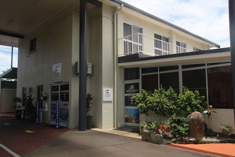 Barrier Reef Motel - Accommodation BNB 2