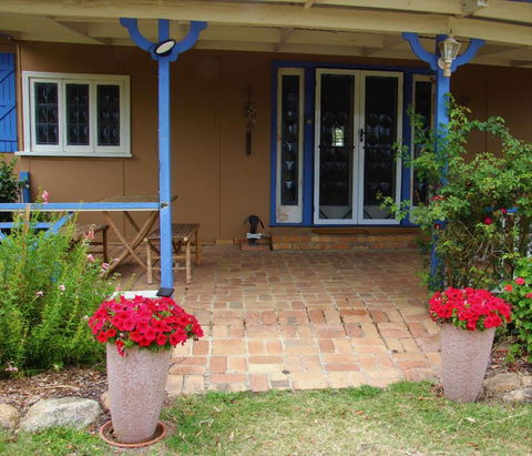 James Farmhouse - Accommodation BNB 2