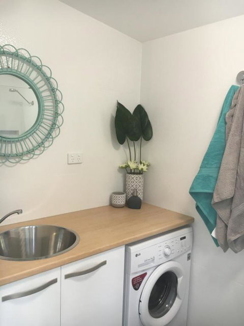 Brodie Beach Bungalow - Accommodation BNB 2