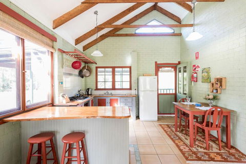 Narrawallee Creek Studio - Accommodation BNB 2