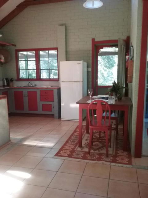 Narrawallee Creek Studio - Accommodation BNB 4