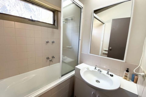 Alpine Interlude - Accommodation BNB 4