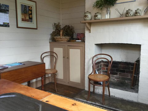 Albion Cottage - Accommodation BNB 2
