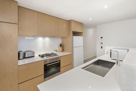 Edgewater 108 - Accommodation BNB 3