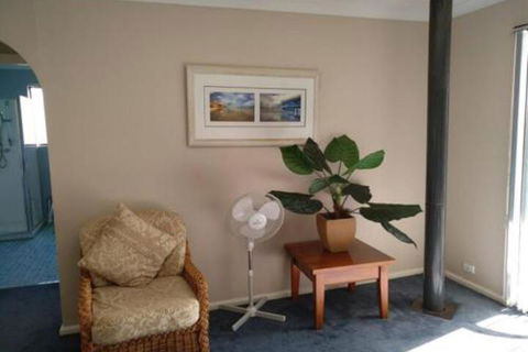 Holiday House - Accommodation BNB 6