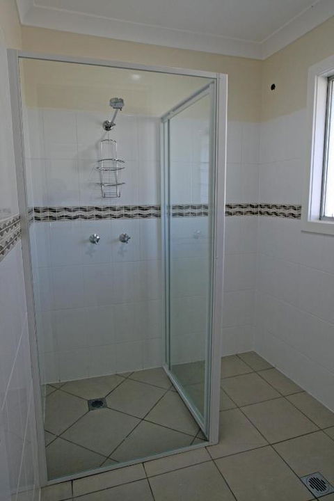 Unbeatable Waterfront Location - Accommodation BNB 5