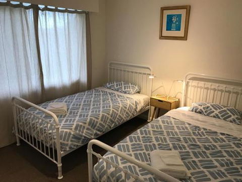 The Hill House - Accommodation BNB 6
