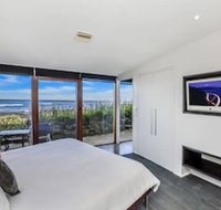 HEARNS BEACHSIDE VILLA 3 - Accommodation BNB