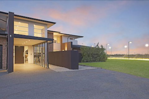 Jolong Park Clubhouse - Accommodation BNB 2