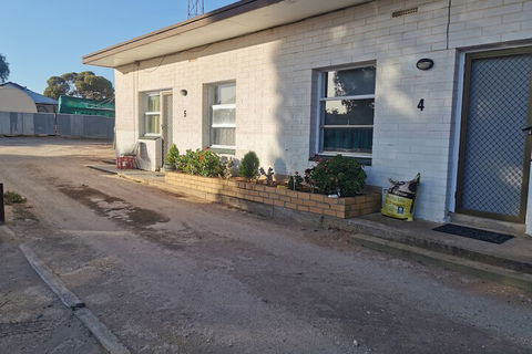 Kimba Units - Accommodation BNB 3