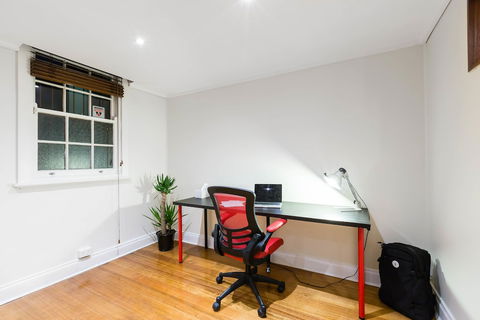 HELENA, 2BDR Fitzroy House - Accommodation BNB 1