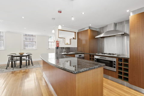 HELENA, 2BDR Fitzroy House - Accommodation BNB 4