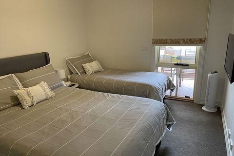 Austral Place 88 Via Merri River - Accommodation BNB 6