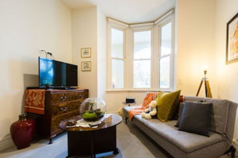 ALIA, 1BDR Fitzroy Apartment - Accommodation BNB 0