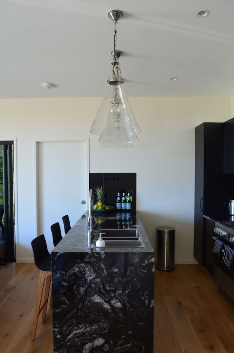 Bundaleer Home - Accommodation BNB 6