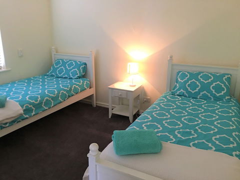 Mindarie Villa - Accommodation BNB 5