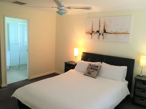 Mindarie Villa - Accommodation BNB 2