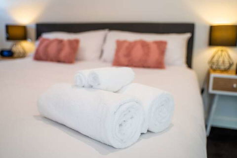Punchbowl Executive Apartments - Accommodation BNB 3