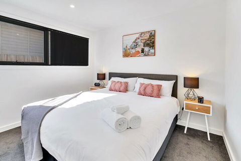 Punchbowl Executive Apartments - Accommodation BNB 5