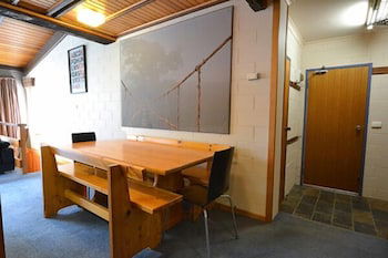Alpine Haven 8 - Accommodation BNB 3
