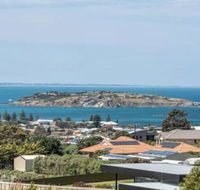 Encounter Beach House with stunning views - Accommodation BNB