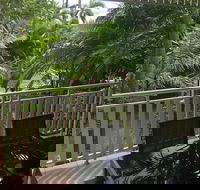 Cairns Golf Course Apartment - Accommodation BNB