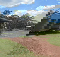 Just Red Wines Vineyard Cabins - Accommodation BNB