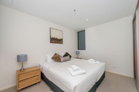 Accommodate Canberra - Manhattan - Accommodation BNB 1