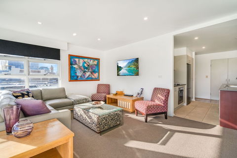 Beau Monde Apartments Newcastle - Worth Place Apartment - Accommodation BNB 1
