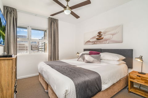 Beau Monde Apartments Newcastle - Worth Place Apartment - Accommodation BNB 2