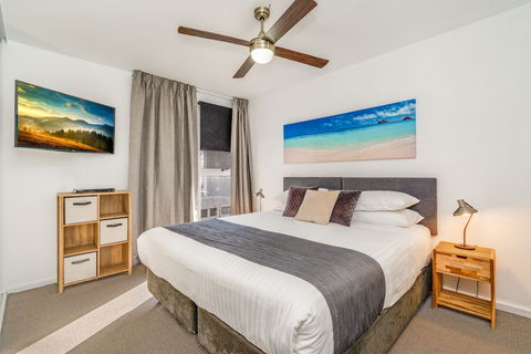 Beau Monde Apartments Newcastle - Worth Place Apartment - Accommodation BNB 3